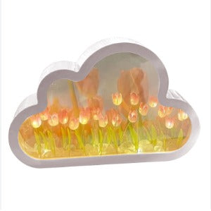 LAMPARA DE TULIPANES EN FORMA DE NUBE